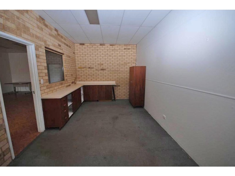 12 Ensign Street, Narrogin WA 6312