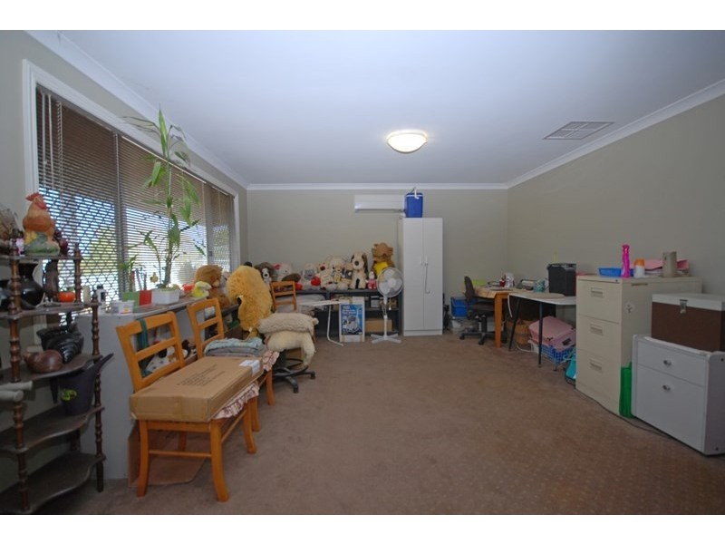 69 Fox Street, Narrogin WA 6312