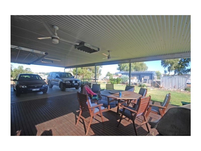 9 Kitchener Street, Wagin WA 6315