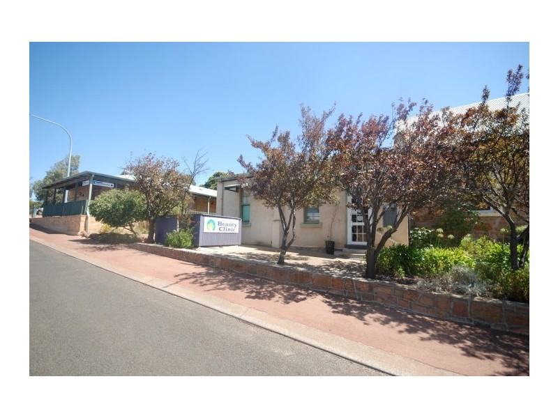 31 Fortune Street, Narrogin WA 6312