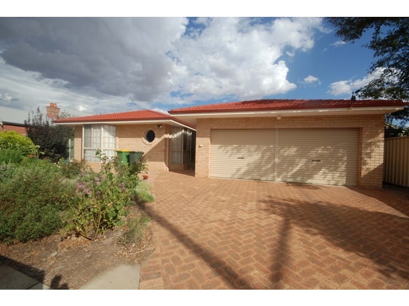 13 Jersey Street, Narrogin WA 6312