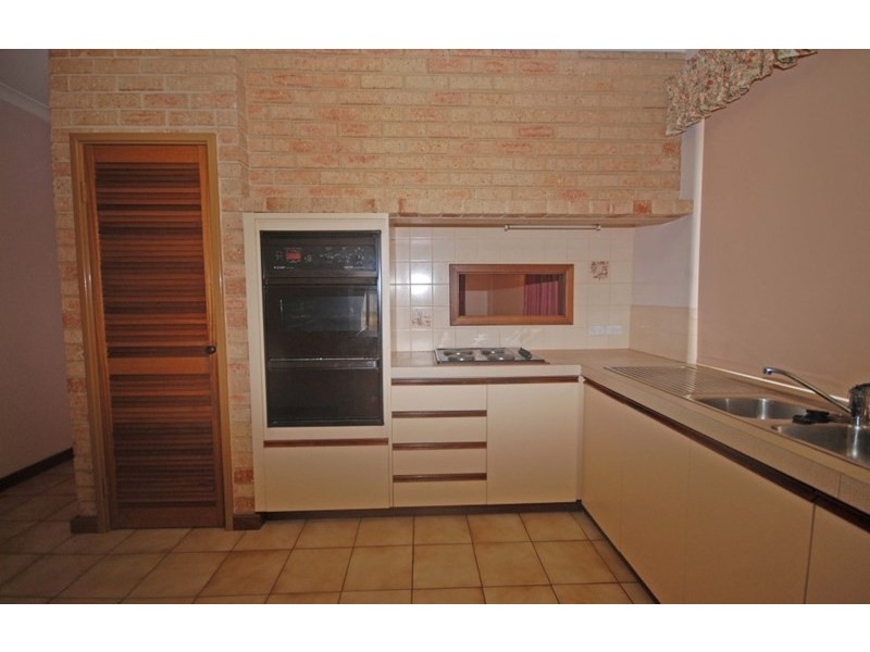 13 Jersey Street, Narrogin WA 6312