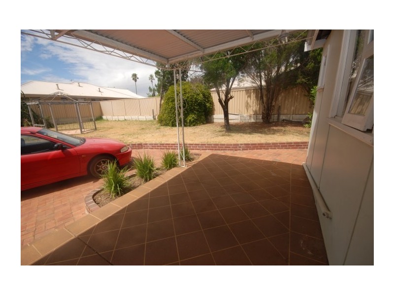 21 Hansard Street, Narrogin WA 6312