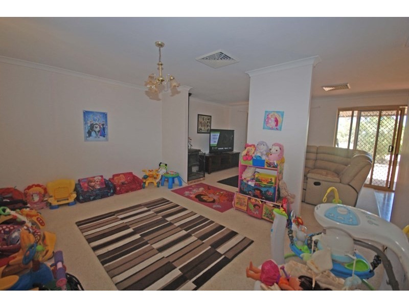 4 George Street, Wagin WA 6315