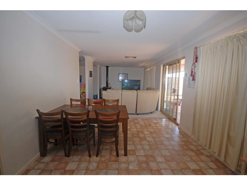 4 George Street, Wagin WA 6315