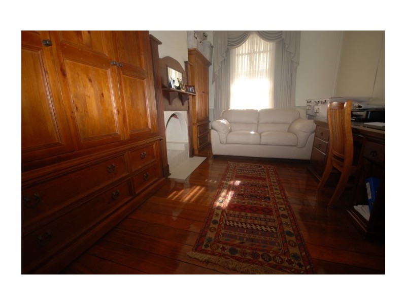 6 Lock Street, Narrogin WA 6312