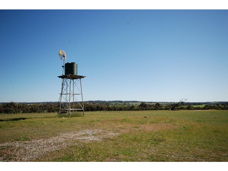 10 Yilliminning Road, Narrogin WA 6312