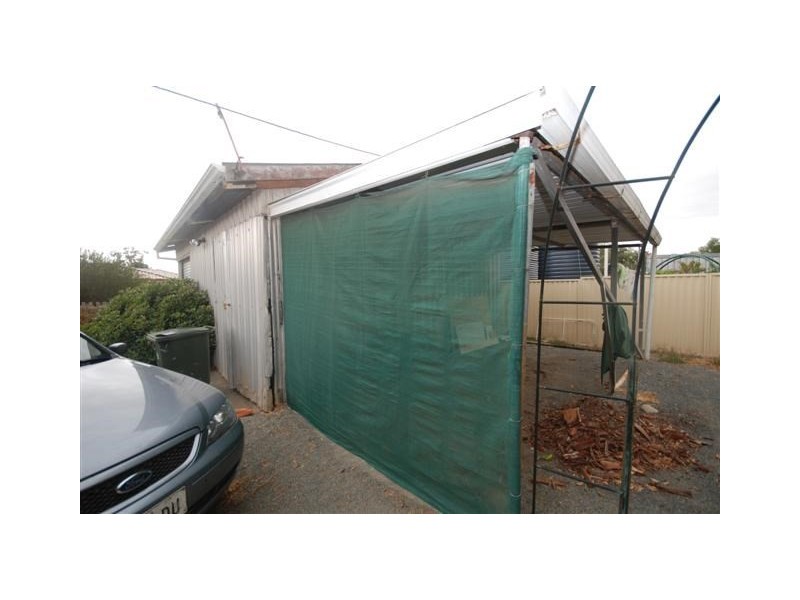 109 Narrakine Road, Narrogin WA 6312