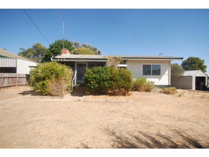 70 Fox Street, Narrogin WA 6312