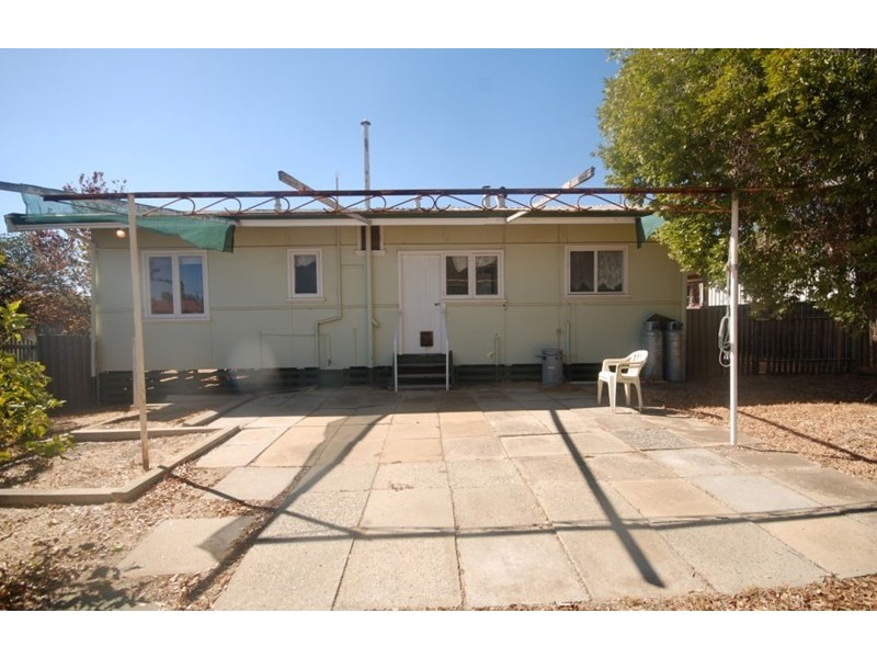 70 Fox Street, Narrogin WA 6312