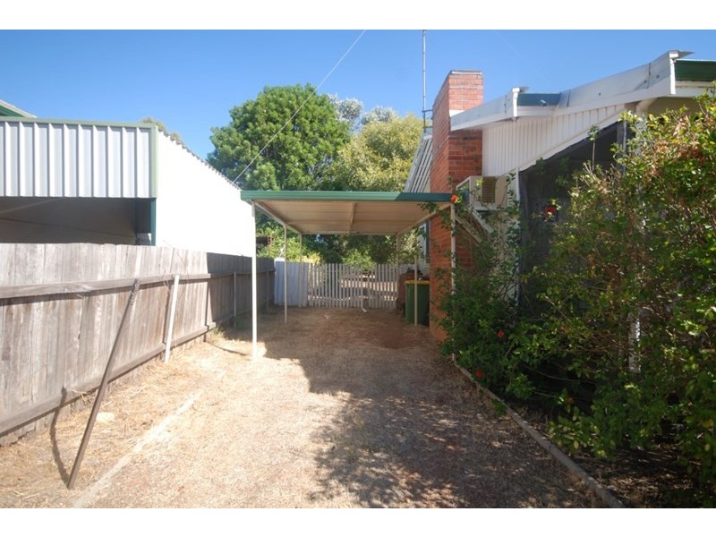 70 Fox Street, Narrogin WA 6312