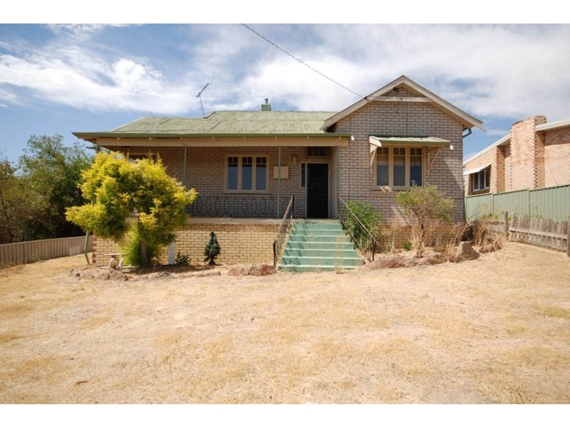 65 Williams Road, Narrogin WA 6312