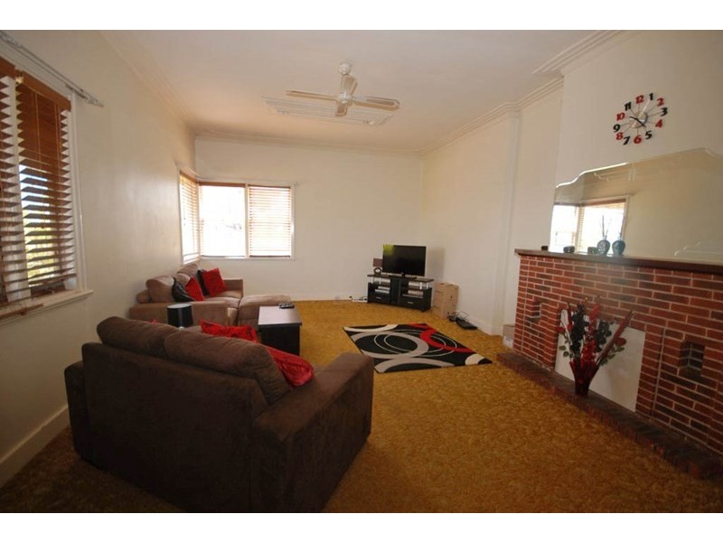 65 Williams Road, Narrogin WA 6312