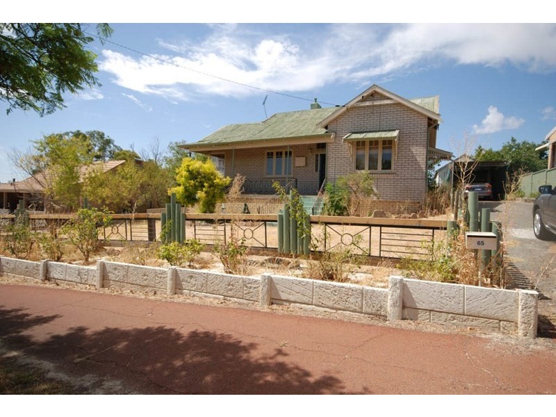 65 Williams Road, Narrogin WA 6312