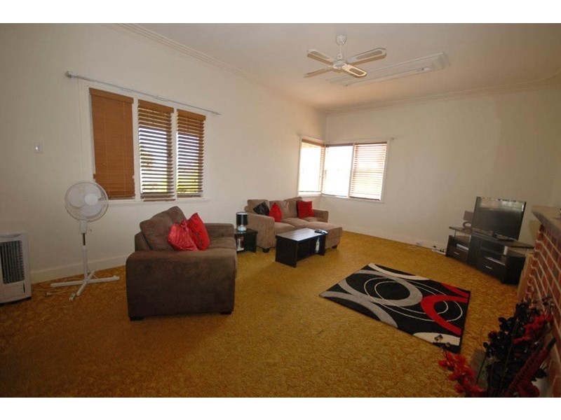 65 Williams Road, Narrogin WA 6312