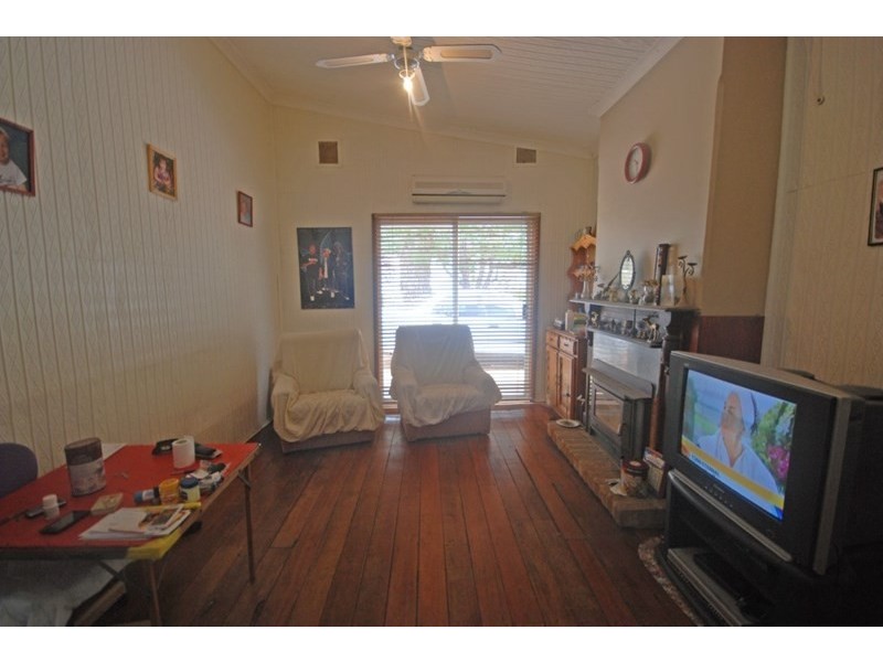 15 Johnston Street, Wickepin WA 6370