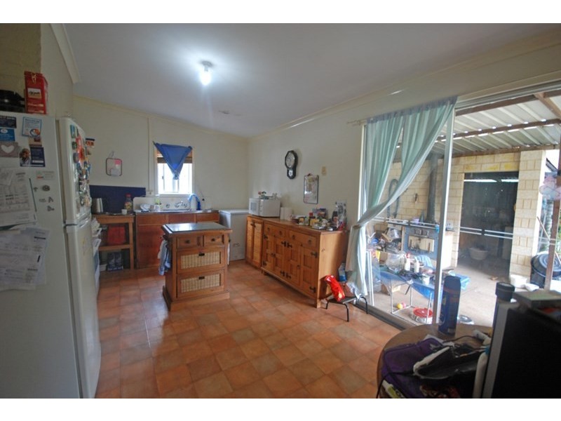 15 Johnston Street, Wickepin WA 6370