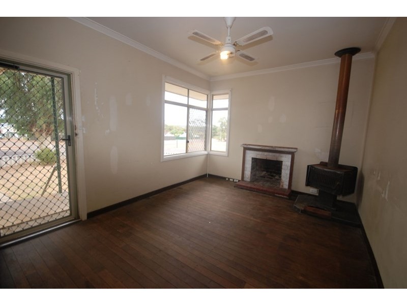 23 Hill Street, Corrigin WA 6375
