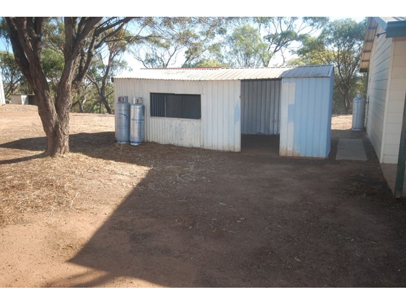 258 Bullara Street, Cuballing WA 6311