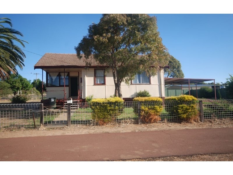112 Bannister Street, Narrogin WA 6312