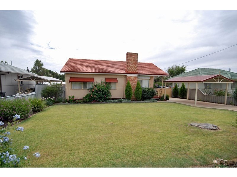 88 Lock Street, Narrogin WA 6312