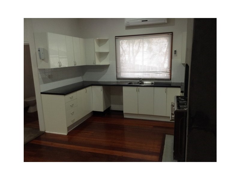 8 Forrest Street, Narrogin WA 6312