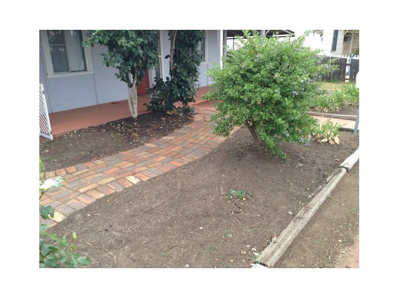 8 Forrest Street, Narrogin WA 6312