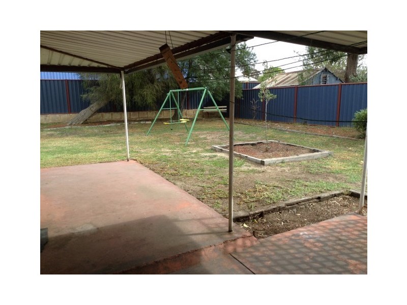 8 Forrest Street, Narrogin WA 6312