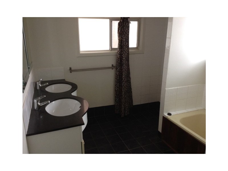 8 Forrest Street, Narrogin WA 6312