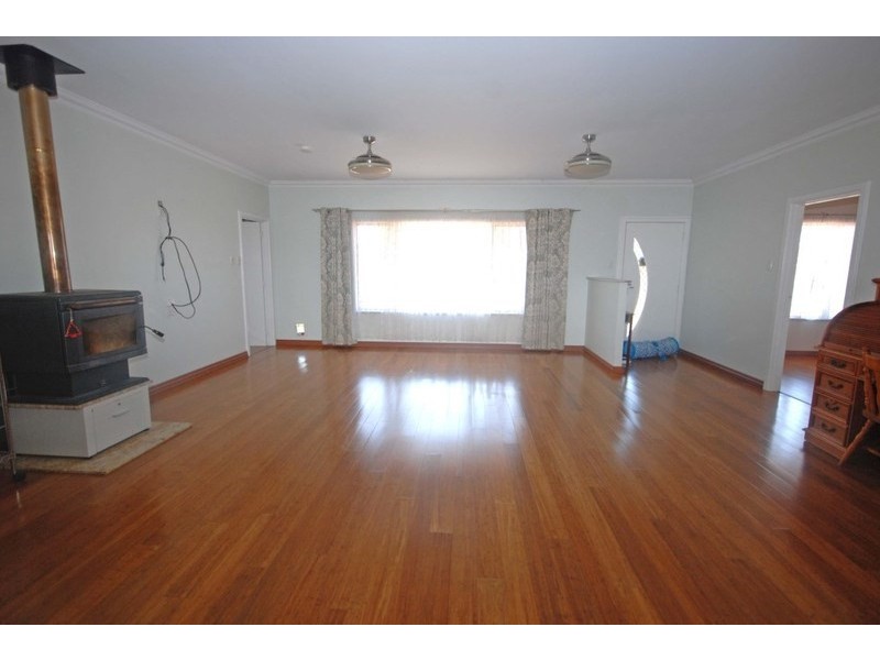 9 Kitchener Street, Wagin WA 6315