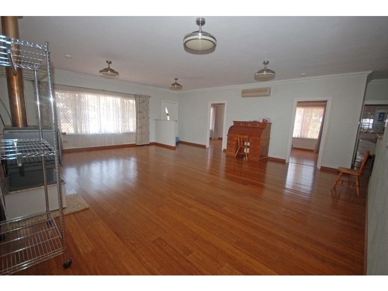 9 Kitchener Street, Wagin WA 6315