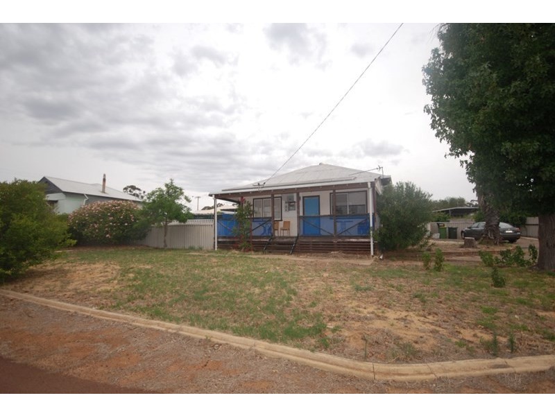 110 Northwood Street, Narrogin WA 6312