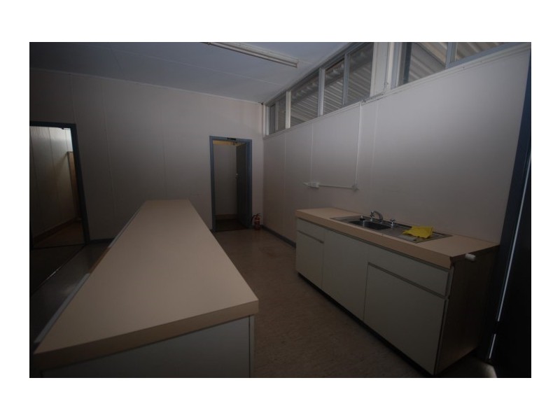 1 and 2 Earl Street, Narrogin WA 6312