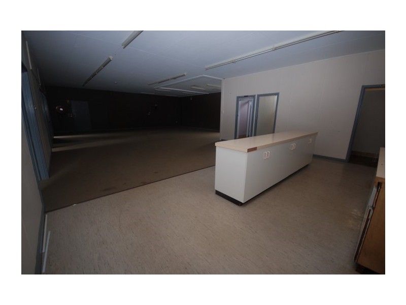 1 and 2 Earl Street, Narrogin WA 6312