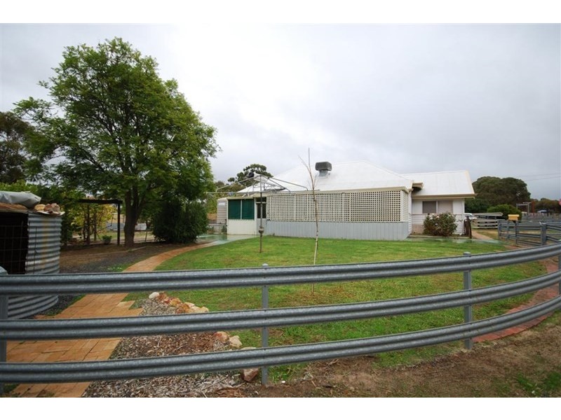 5 Unicorn Street, Wagin WA 6315