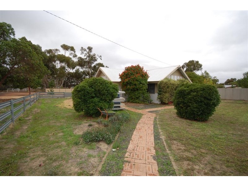 5 Unicorn Street, Wagin WA 6315