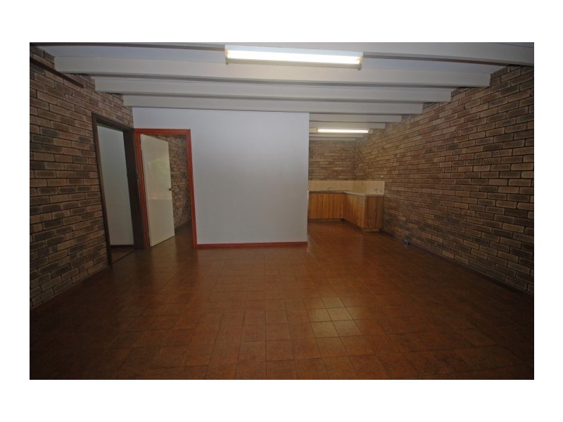 36 Narrakine Road South, Narrogin WA 6312