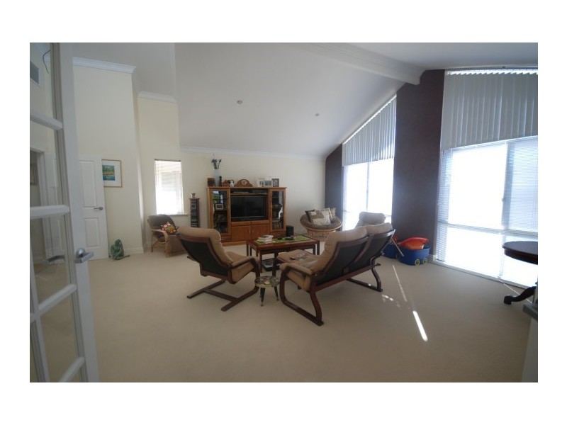 24 Sydney Hall Way, Narrogin WA 6312