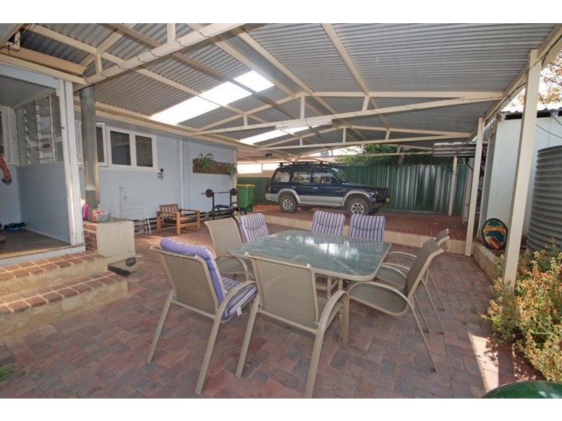 20 Andrews Street, Narrogin WA 6312