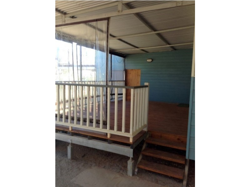 33 RUSSELL Street, Cuballing WA 6311