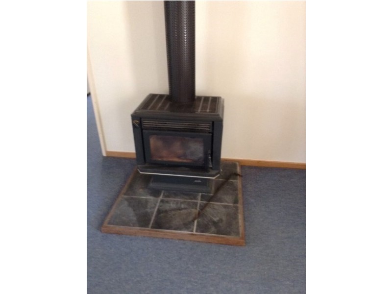 33 RUSSELL Street, Cuballing WA 6311