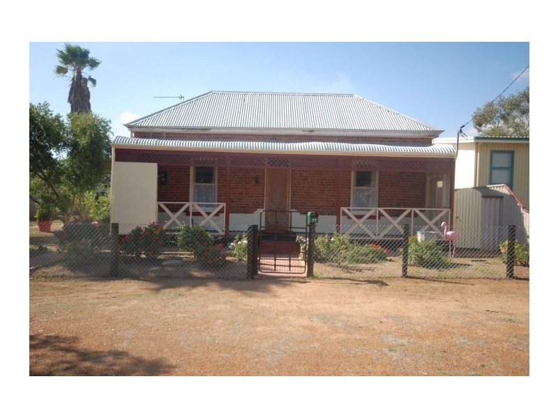37 Stratford Street, Pingelly WA 6308