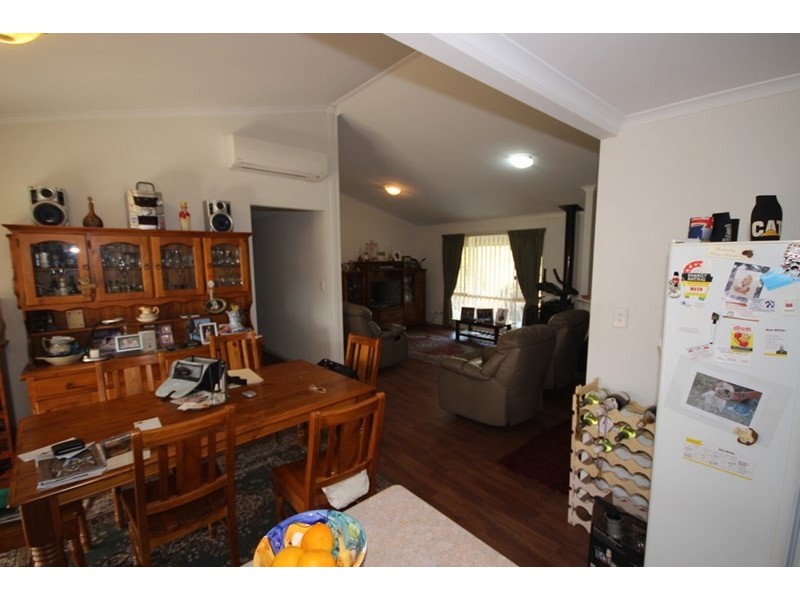 11 Treasure Road, Woodanilling WA 6316