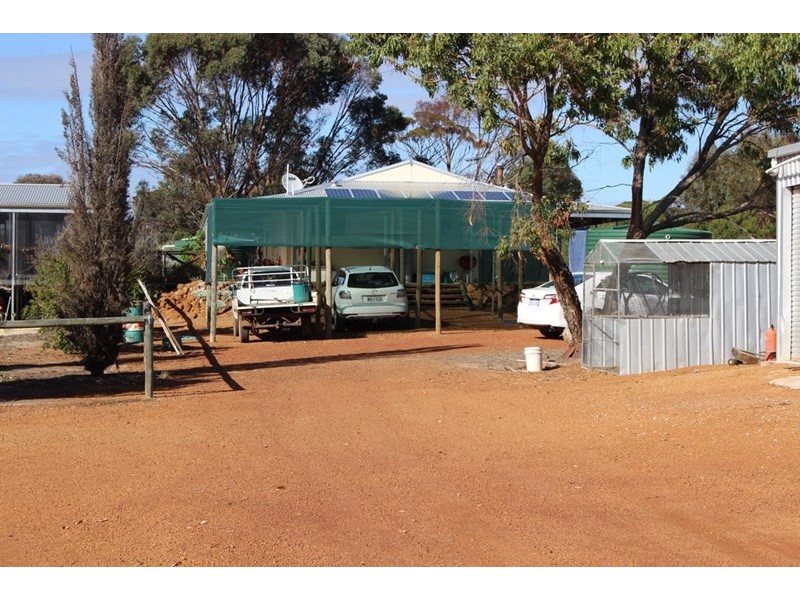 11 Treasure Road, Woodanilling WA 6316