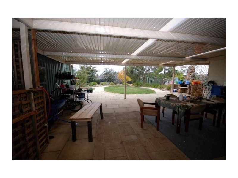 16 Fry Street, Williams WA 6391