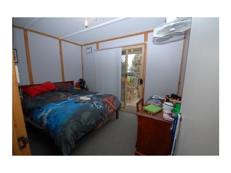 16 Fry Street, Williams WA 6391