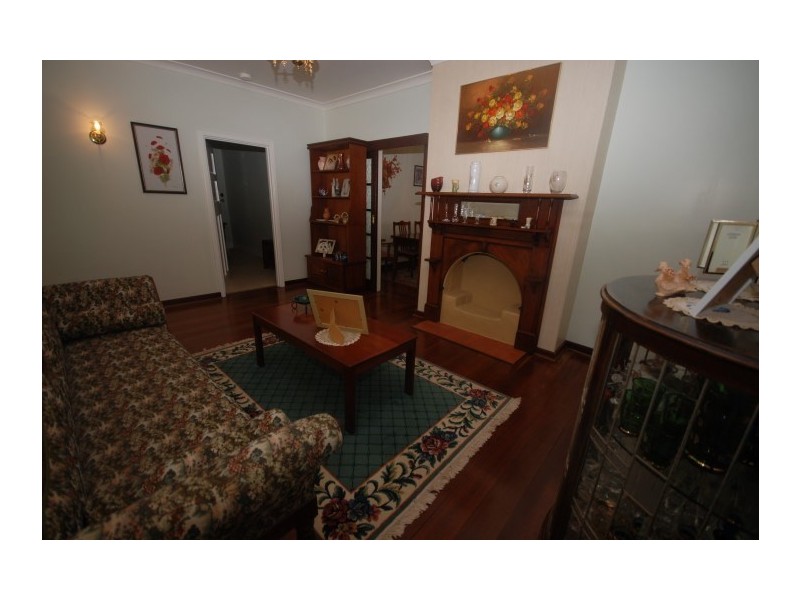 34 Felspar Street, Narrogin WA 6312