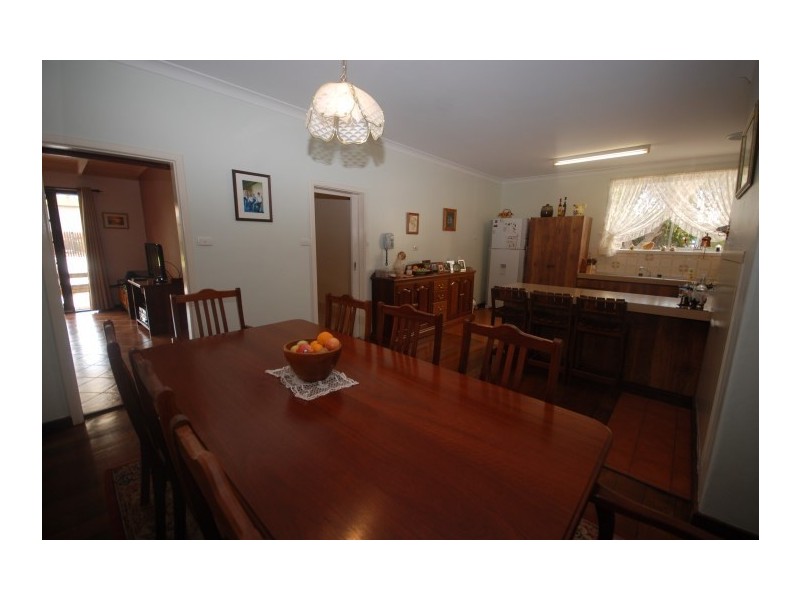 34 Felspar Street, Narrogin WA 6312