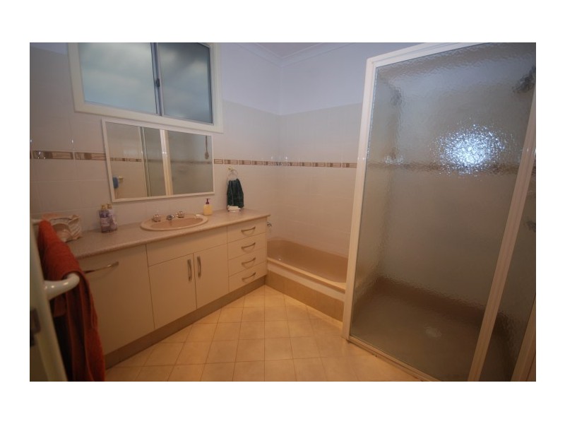 34 Felspar Street, Narrogin WA 6312