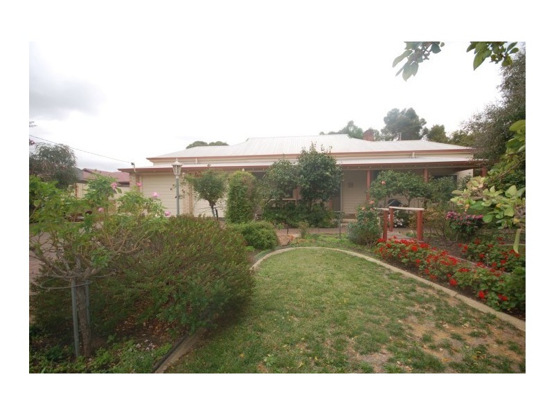 34 Felspar Street, Narrogin WA 6312